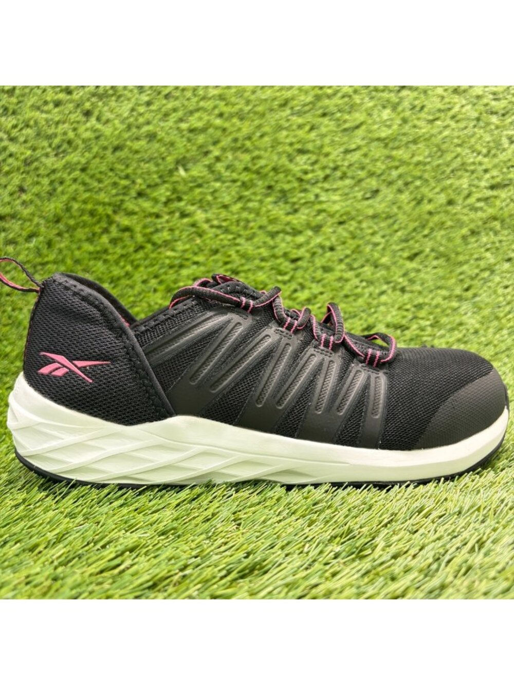 Reebok Astroride Womens Size 8 Black Pink White Steel Toe Safety Working Shoes